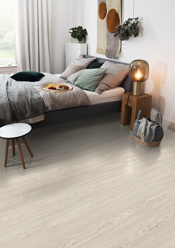 EGGER E-motion aqua 32 Dub soria biely EL2062