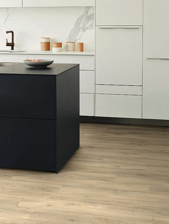 AMTICO FIRST Wood Springtide oak SF3W1025