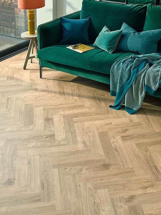 AMTICO FIRST Wood herringbone Dried willow 1P105