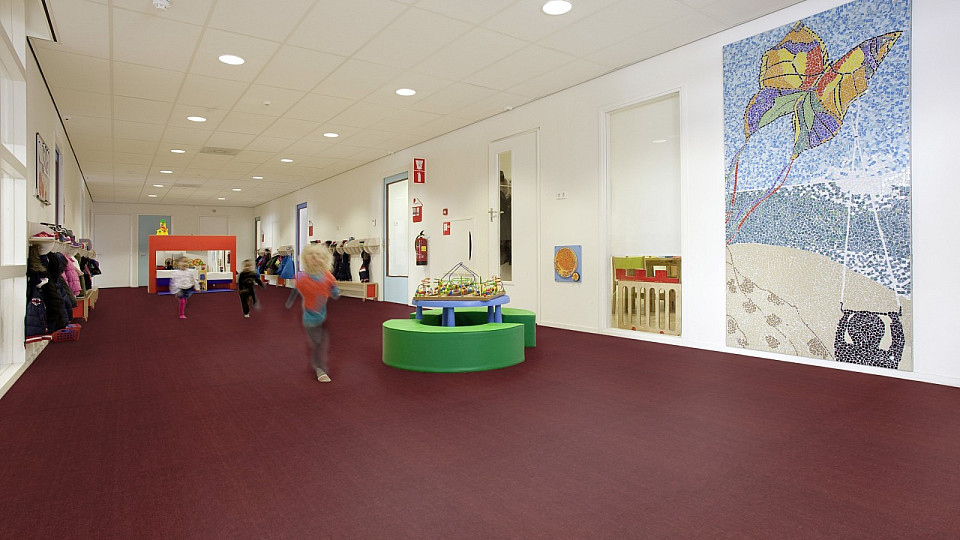 FORBO Flotex Colour Metro berry S246017