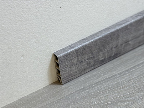 Lišta CANADIAN DESIGN Efsystem Regina 8594187732561